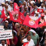 Ativistas criticam o estado da democracia na Tunísia, 15 anos após a Primavera Árabe