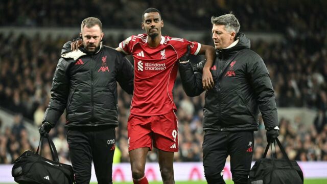Atualização sobre lesão de Alexander Isak – Liverpool suspeita de perna quebrada para agravar os problemas da Premier League
