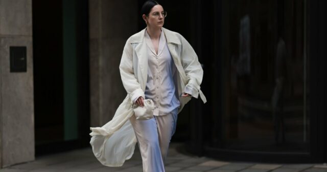 Atualize seu pijama de inverno com estes conjuntos de roupa Atualize seu pijama de inverno com estes conjuntos de roupa de dormir ultraluxuosos – a partir de US$ 9