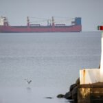 Autoridades suecas embarcam em navio russo sancionado em águas nacionais