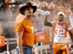 Avaliações do programa atlético universitário da CNBC: Por que os Texas Longhorns são o número 1 Ex-Michigan HC Sherrone Moore reportedly detained by police