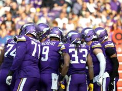 Avião do Minnesota Vikings faz pouso de emergência a caminho do jogo do New York Giants Avião do Minnesota Vikings faz pouso de emergência a caminho do jogo do New York Giants