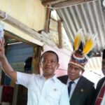 Bahlil garante que programa de eletricidade gratuita ajudará a melhorar a vida dos pescadores em Manokwari