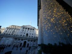 Banco da Inglaterra cortará taxas em 18 de dezembro para 3,75% e novamente no primeiro trimestre de 2026, diz pesquisa da Reuters Banco da Inglaterra cortará taxas em 18 de dezembro para 3,75% e novamente no primeiro trimestre de 2026, diz pesquisa da Reuters