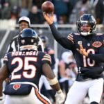 O quarterback do Chicago Bears, Caleb Williams (18), lança um passe durante o quarto período contra o Cleveland Browns no Soldier Field.