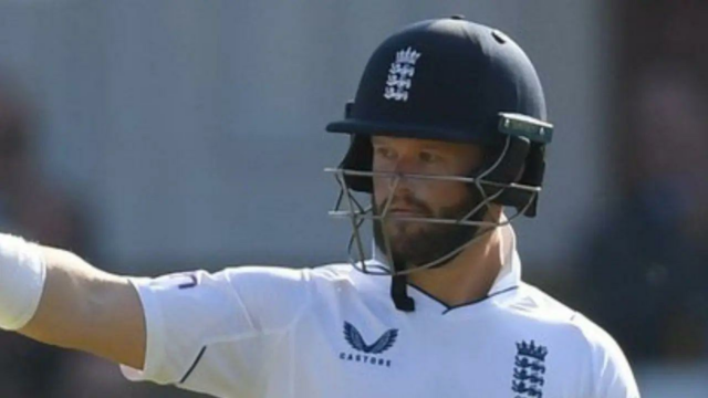 Ben Duckett, que estreou na Inglaterra, atinge o marco de 3.000 testes
