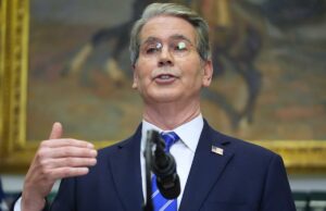 Bessent diz que Casa Branca pode ‘vetar’ presidentes do Federal Reserve Bessent diz que Casa Branca pode ‘vetar’ presidentes do Federal Reserve