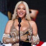 Beyoncé se torna o quinto músico a alcançar o status de bilionário