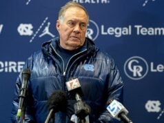Bill Belichick, Carolina do Norte, recebe notícias brutais após derrota no estado da Carolina do Norte North Carolina head coach Bill Belichick