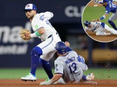 Bo Bichette ‘disposto’ a mudar de posição conforme as principais ofertas de agentes livres dos rivais dos Yankees Bo Bichette, do Toronto Blue Jays, força Max Muncy, do Los Angeles Dodgers, a sair durante a sexta entrada da World Series de 2025.