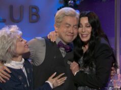 Bowen Yang chora no esboço final de ‘SNL’ com Cher: ‘Este lugar sempre será o lar’ Bowen Yang chora no esboço final de ‘SNL’ com Cher: ‘Este lugar sempre será o lar’