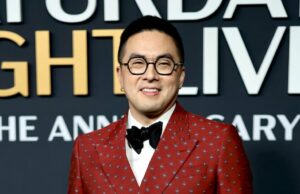 Bowen Yang revela o que o fez chorar durante a saída do ‘Saturday Night Live’ Bowen Yang deixando o SNL