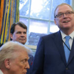 Breitbart Business Digest: Por que os mercados não estão em pânico com a independência do Fed