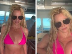 Britney Spears arrasa em minúsculo biquíni rosa em vídeo sexy IG em iate no México 120825_britney_spears_kal