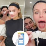 Caixa de Biore The Original Deep Cleansing Pore Strips, tamanho econômico com 14 tiras, apresentando uma mulher com uma tira no nariz e uma tira solta.