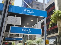 Bupa multou US$ 35 milhões por enganar milhares de clientes por mais de cinco anos Uma placa de seguro saúde da Bupa.