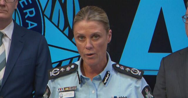 CCTV de supostos homens armados de Bondi nas Filipinas sob CCTV de supostos homens armados de Bondi nas Filipinas sob análise da AFP