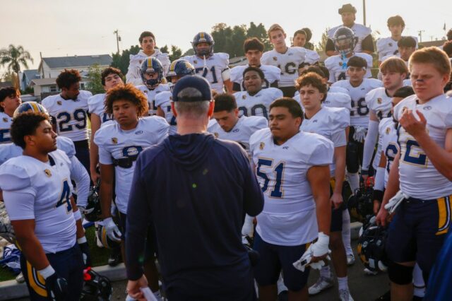 Campeonatos estaduais de futebol da CIF: placares de sexta-feira, programação Campeonatos estaduais de futebol da CIF: placares de sexta-feira, programação de sábado