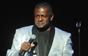 Carl Carlton, cantor de funk por trás de ‘She’s a Bad Mama Jama’, morre aos 72 anos Carl Carlton, cantor de funk por trás de 'She's a Bad Mama Jama', morre aos 72 anos