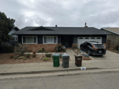 Casa unifamiliar é vendida por US$ 1,6 milhão em Oakland 425 Creighton Way - Google Street View