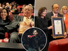 Catsimatidis e Hochul acompanham a exibição de ‘Marty Supreme’ durante a confusão sonora Catsimatidis e Hochul acompanham a exibição de 'Marty Supreme' durante a confusão sonora