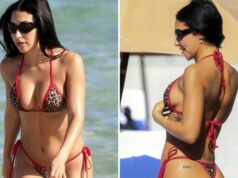 Chantel Jeffries chega a Miami Beach com biquíni sexy com estampa animal 1222-Chantel-Jeffries-Beach-Animal-Print-Bikini-Sub1