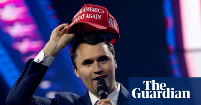Charlie Kirk está no topo da lista de artigos mais lidos da Wikipedia em 2025
