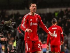 Cheio de Drama! Liverpool envia 9 jogadores do Tottenham Hotspur Cheio de Drama! Liverpool envia 9 jogadores do Tottenham Hotspur