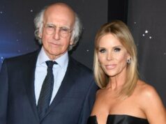 Cheryl Hines minimiza o co-estrela de ‘Curb’, Larry David Estrangement, diz que ficaria ‘bem’ se encontrasse com ele Cheryl Hines minimiza o co-estrela de 'Curb', Larry David Estrangement, diz que ficaria 'bem' se encontrasse com ele
