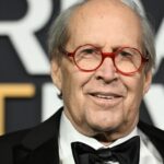 Chevy Chase foi 'ferido' por 'SNL50', excluindo-o: 'Alguém cometeu um erro. Eles deveriam ter me colocado naquele palco'