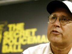 Chevy Chase teve um ‘colapso total’ depois de ser demitido da ‘comunidade’ por usar a palavra N Jason Reitman, vencedor do Vanguard Director Award, participa da exibição exclusiva de