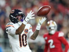 Chicago Bears atingido por uma lesão assustadora nos momentos finais contra 49ers Chicago Bears atingido por uma lesão assustadora nos momentos finais contra 49ers