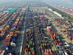 China visa a procura interna; Superávit comercial chega a US$ 1 trilhão China visa a procura interna; Superávit comercial chega a US$ 1 trilhão