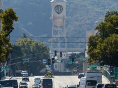 Com novos lances, Warner Bros. Discovery busca restringir o campo do leilão Com novos lances, Warner Bros. Discovery busca restringir o campo do leilão