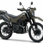 Com preço de IDR 66 milhões, nova moto Kawasaki trail é tubeless e pode ser conectada ao celular