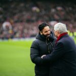 Ruben Amorim comemora em Old Trafford