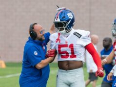 Como Brian Daboll tentou resolver silenciosamente o problema de Abdul Carter dos Giants Brian Daboll (esquerda) e Abdul Carter (dir.)