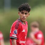 JJ Gabriel comemora pelo Manchester United.