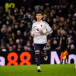 Como Jack Fletcher e Shea Lacey se saíram em sua estreia no Man United contra o Aston Villa