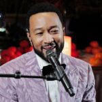 Momentos de Chrissy Teigen e John Legend com crianças