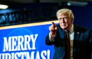 Como Trump tem defendido as tarifas apesar das críticas dos “especialistas” económicos Como Trump tem defendido as tarifas apesar das críticas dos “especialistas” económicos