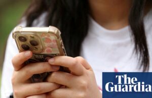 Como a Austrália se tornou o campo de testes para a proibição das redes sociais para jovens Como a Austrália se tornou o campo de testes para a proibição das redes sociais para jovens