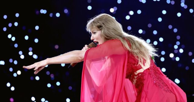 Como assistir às documentações e filmes de concerto de Taylor Como assistir às documentações e filmes de concerto de Taylor Swift 'The End of an Era'