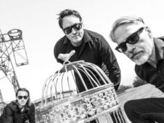 Como os veteranos punk do sul da Califórnia construíram o álbum de estreia politicamente carregado do 84 Days Como os veteranos punk do sul da Califórnia construíram o álbum de estreia politicamente carregado do 84 Days