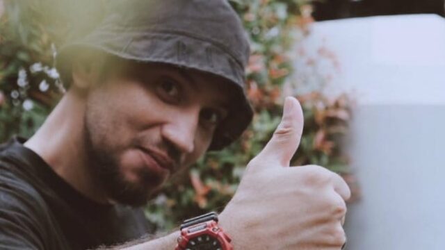 Como se contivesse um pressentimento, a pergunta de Gary Iskak Como se contivesse um pressentimento, a pergunta de Gary Iskak à esposa dá arrepios!