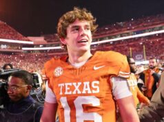 Como uma mensagem do pai do quarterback do Texas Arch Manning revelou seu futuro na NFL Gettyimages-2249104695 HERRONE MAIS novembro de 2025.jpg