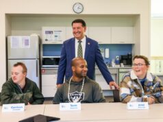 Compartilhe o Espírito: Las Trampas ajuda pessoas com deficiências de desenvolvimento a defenderem a si mesmas Compartilhe o logotipo do Espírito