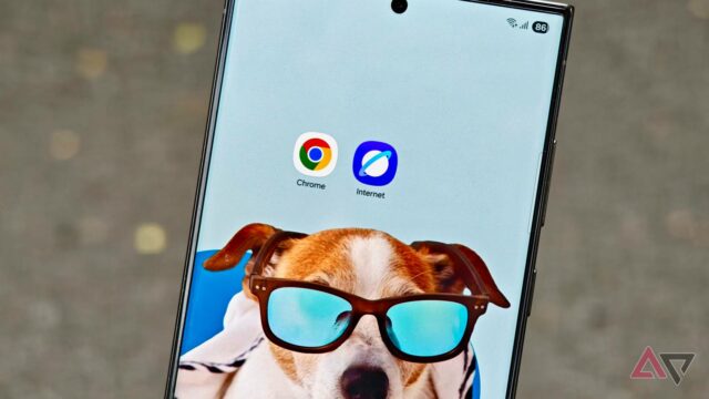 Um globo com uma barra de endereço da web cercada pelos ícones do Chrome, Firefox, Opera e Samsung Internet.