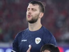 Confissão honesta de Maarten Paes sobre a questão da adesão ao Persib Bandung Confissão honesta de Maarten Paes sobre a questão da adesão ao Persib Bandung