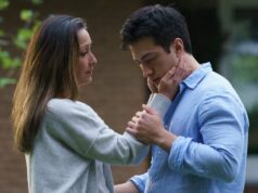 Conheça a mãe de Shane Hollander: a estrela de ‘Heated Rivalry’, Christina Chang, sobre como criar filhos queer e pensar que os roteiros eram ‘pornografia suave’ no início Conheça a mãe de Shane Hollander: a estrela de 'Heated Rivalry', Christina Chang, sobre como criar filhos queer e pensar que os roteiros eram 'pornografia suave' no início